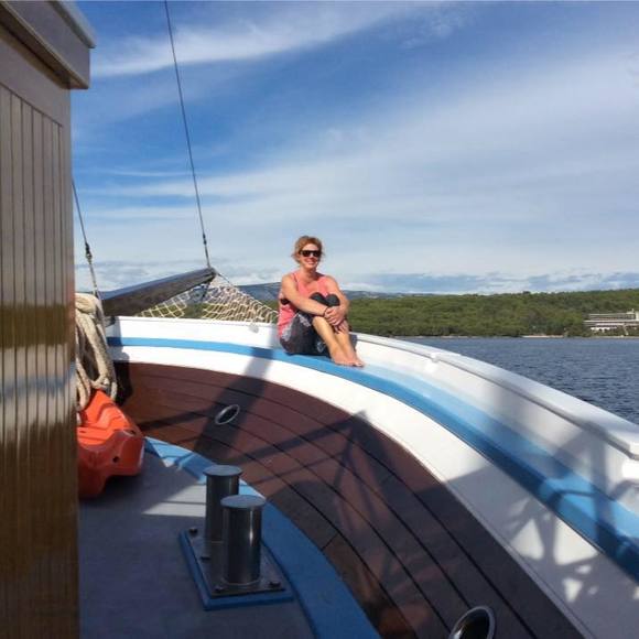 Meet your Posher, Sarah - Picture 1 of 1